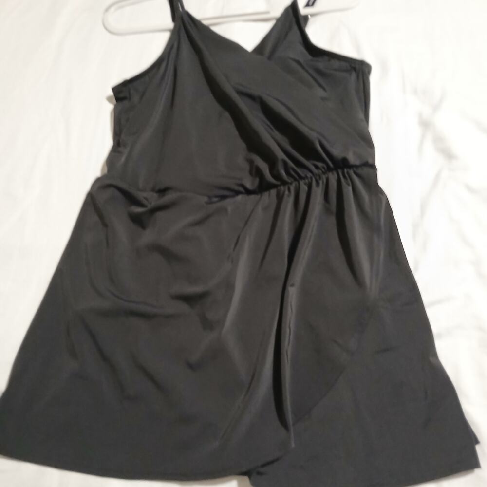 LANDS' END Modest XL black swimsuit skirted-bottom adjustable straps